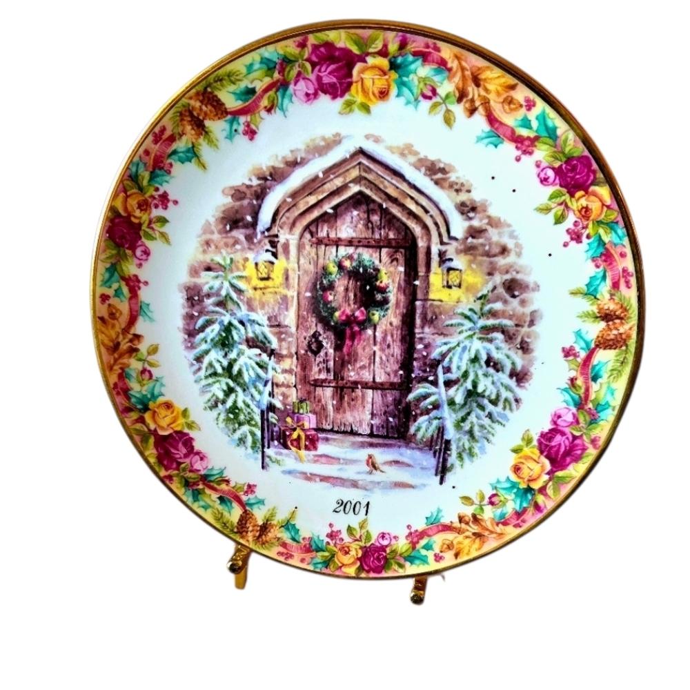 Royal Albert Bone China Made In England Christmas Collecter's Plate 8" 2001